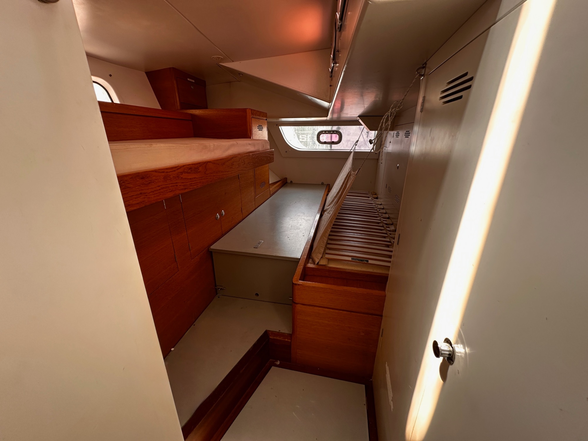 Alliage Azzuro 53 Cabine arrière tribord/Starboard stern cabin Alliage Azzuro 53