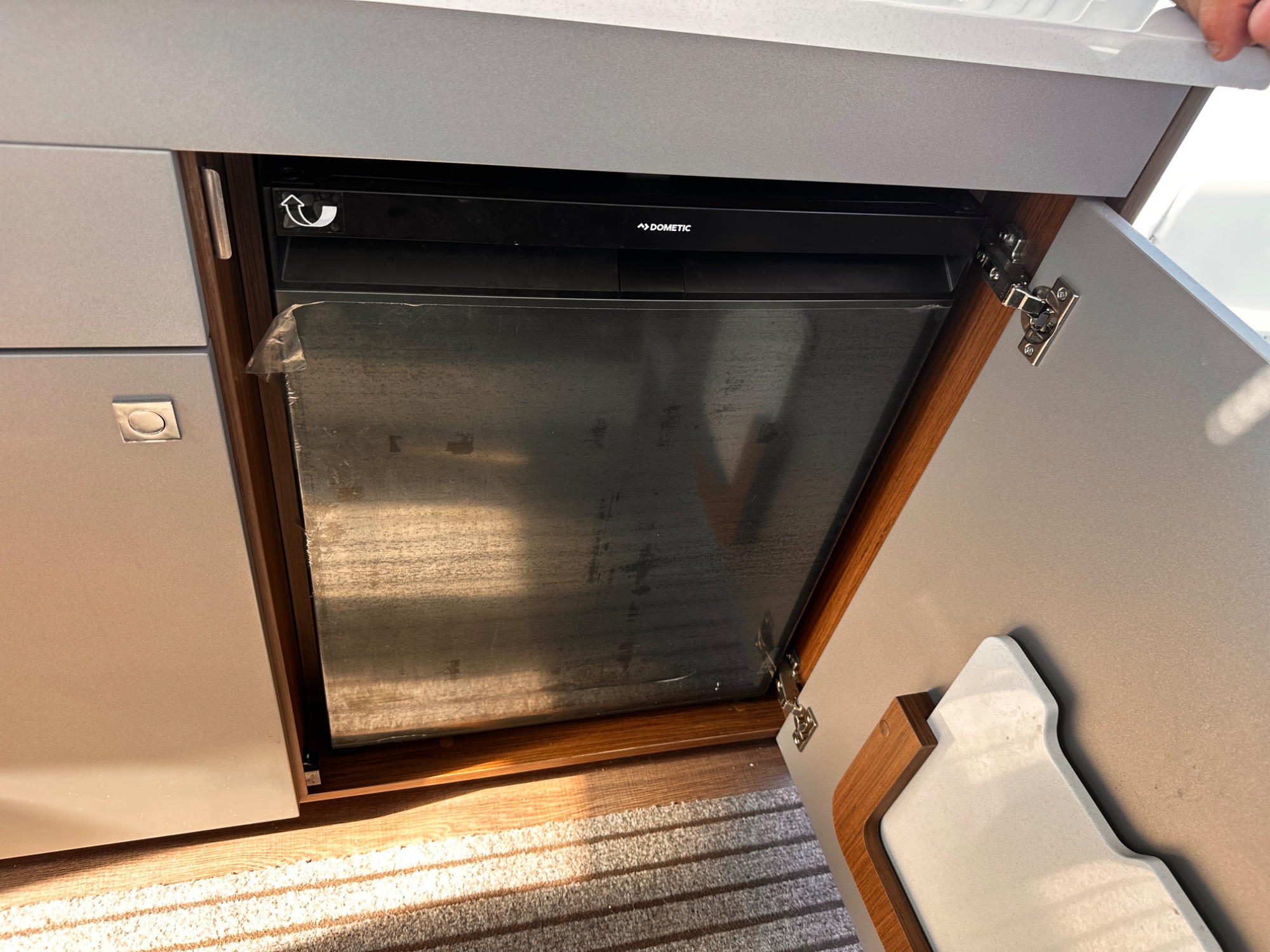 2025 Beneteau Antares 9 V2 2025 Beneteau Antares 9 V2