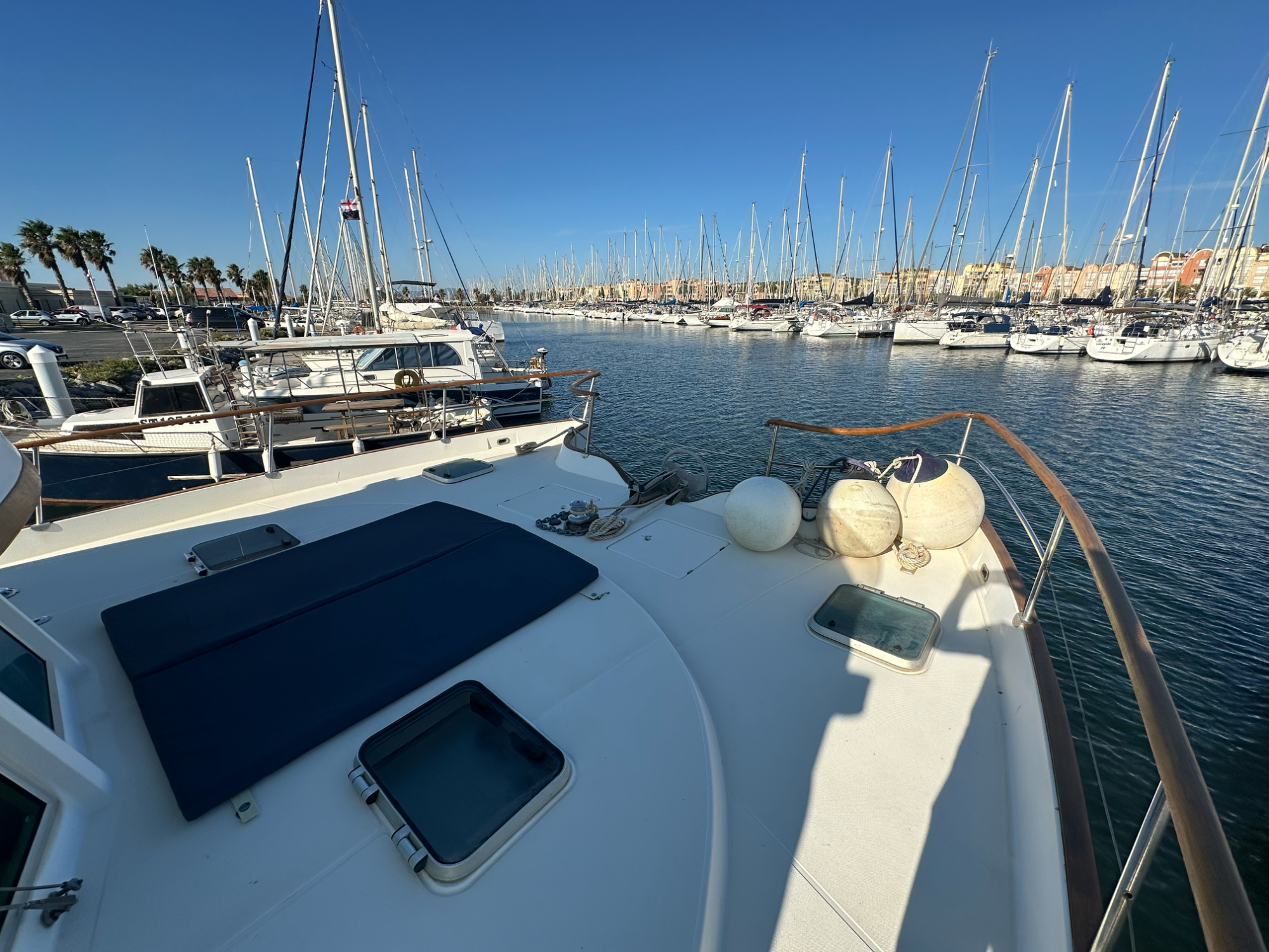 Alliaura Marine Transcat 42 2001 Alliaura Marine Transcat 42 2001