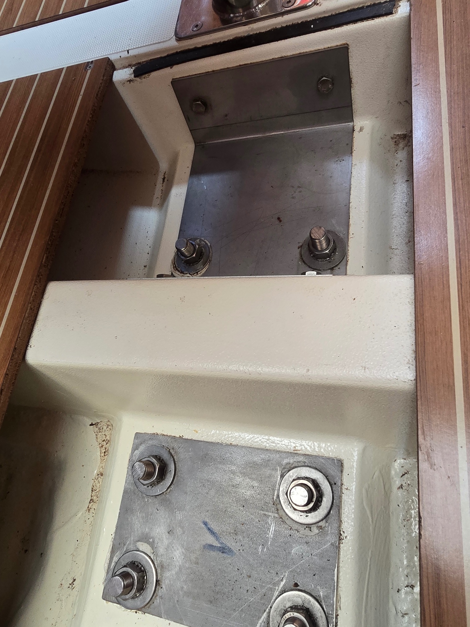 Etap 37s Etap 37s