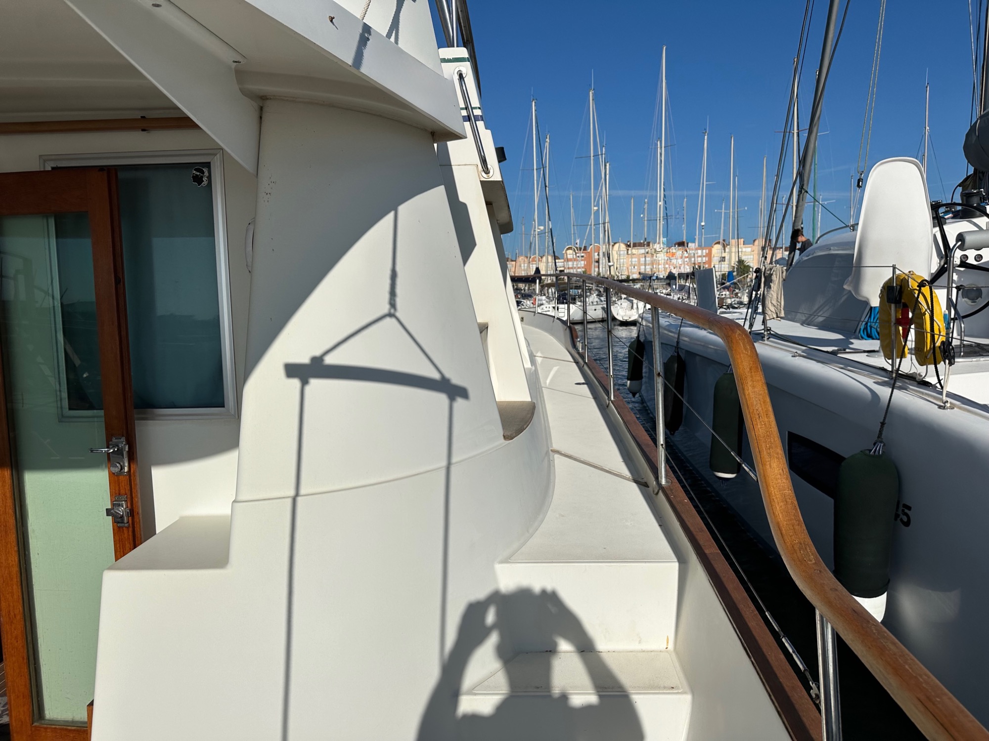 Alliaura Marine Transcat 42 2001 Alliaura Marine Transcat 42 2001