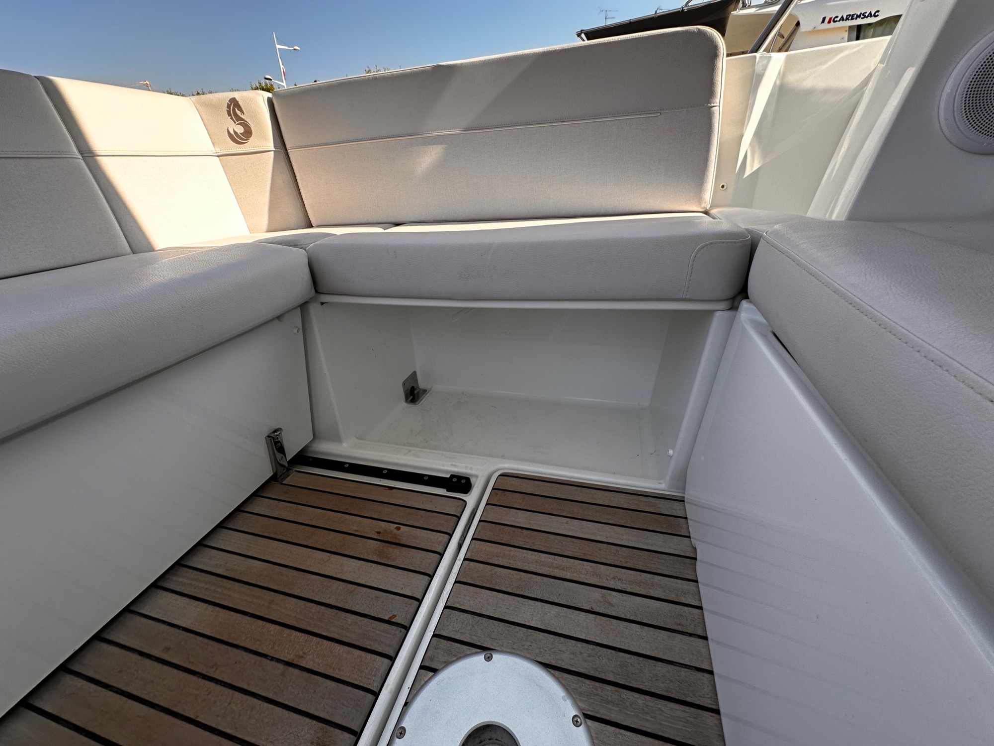 2025 Beneteau Antares 9 V2 2025 Beneteau Antares 9 V2