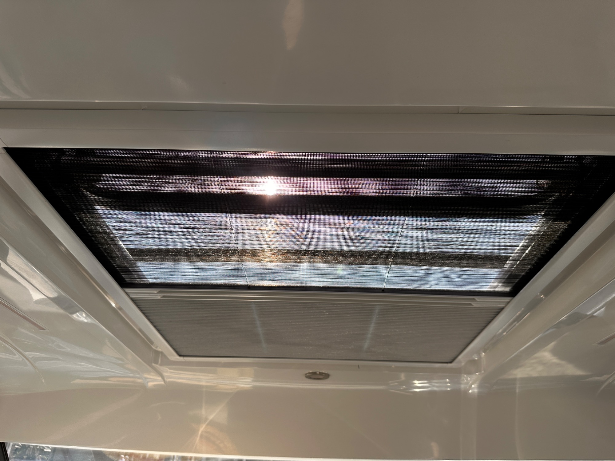 2025 Beneteau Antares 9 V2 2025 Beneteau Antares 9 V2