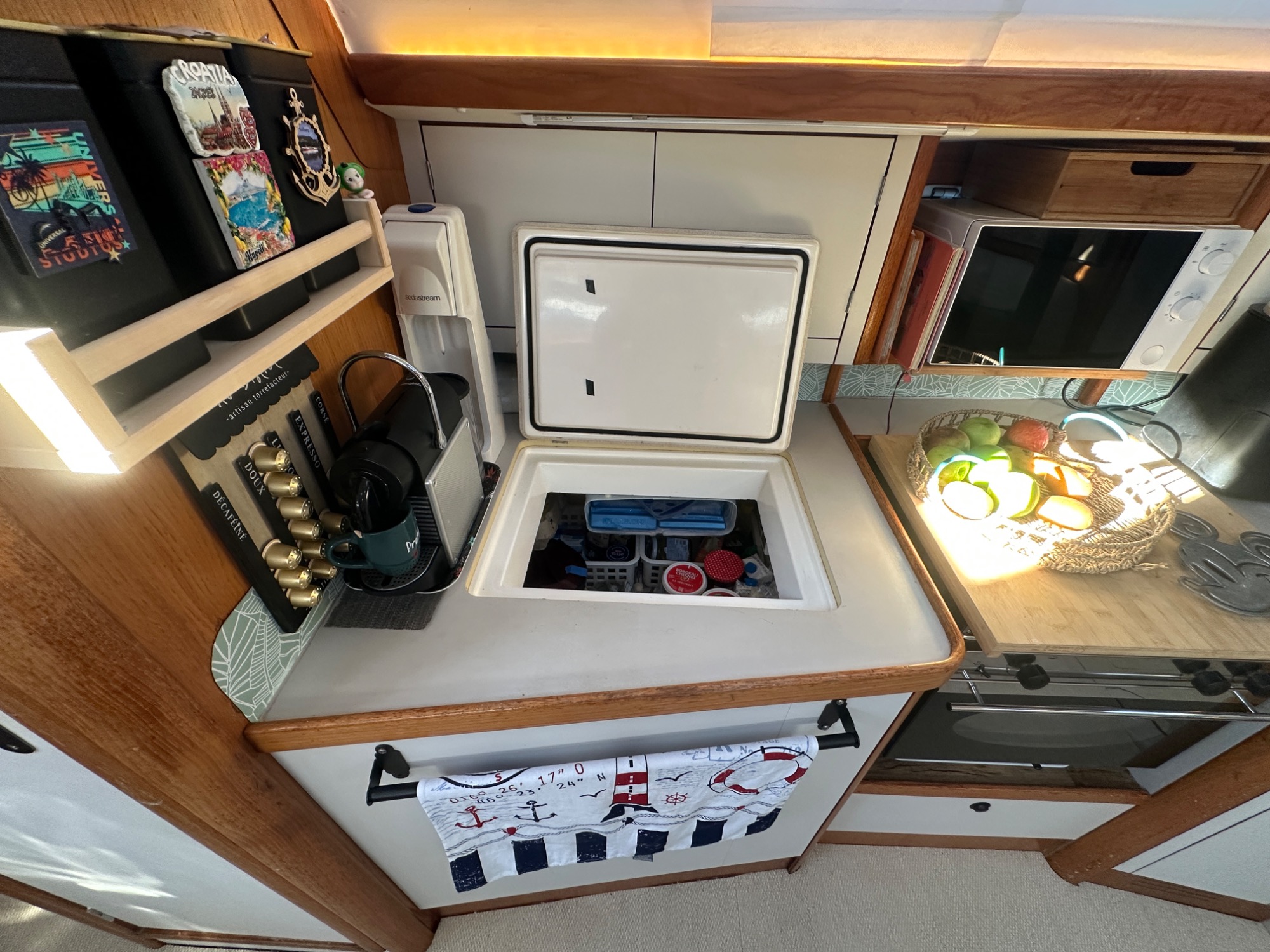Jeanneau Sun Odyssey 37.1 Réfrigérateur